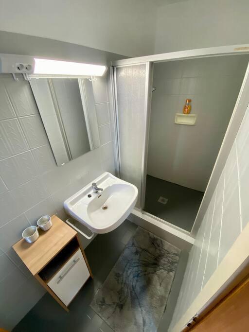 2-Zimmer Wohnung Auf Der Heide Finkenstein am Faaker See Dış mekan fotoğraf